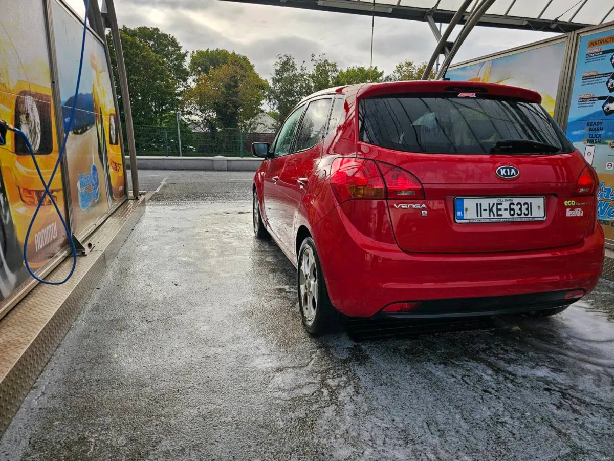 Kia Venga 3 EcoDynamics 2011 – 1.4 diesel - Image 1