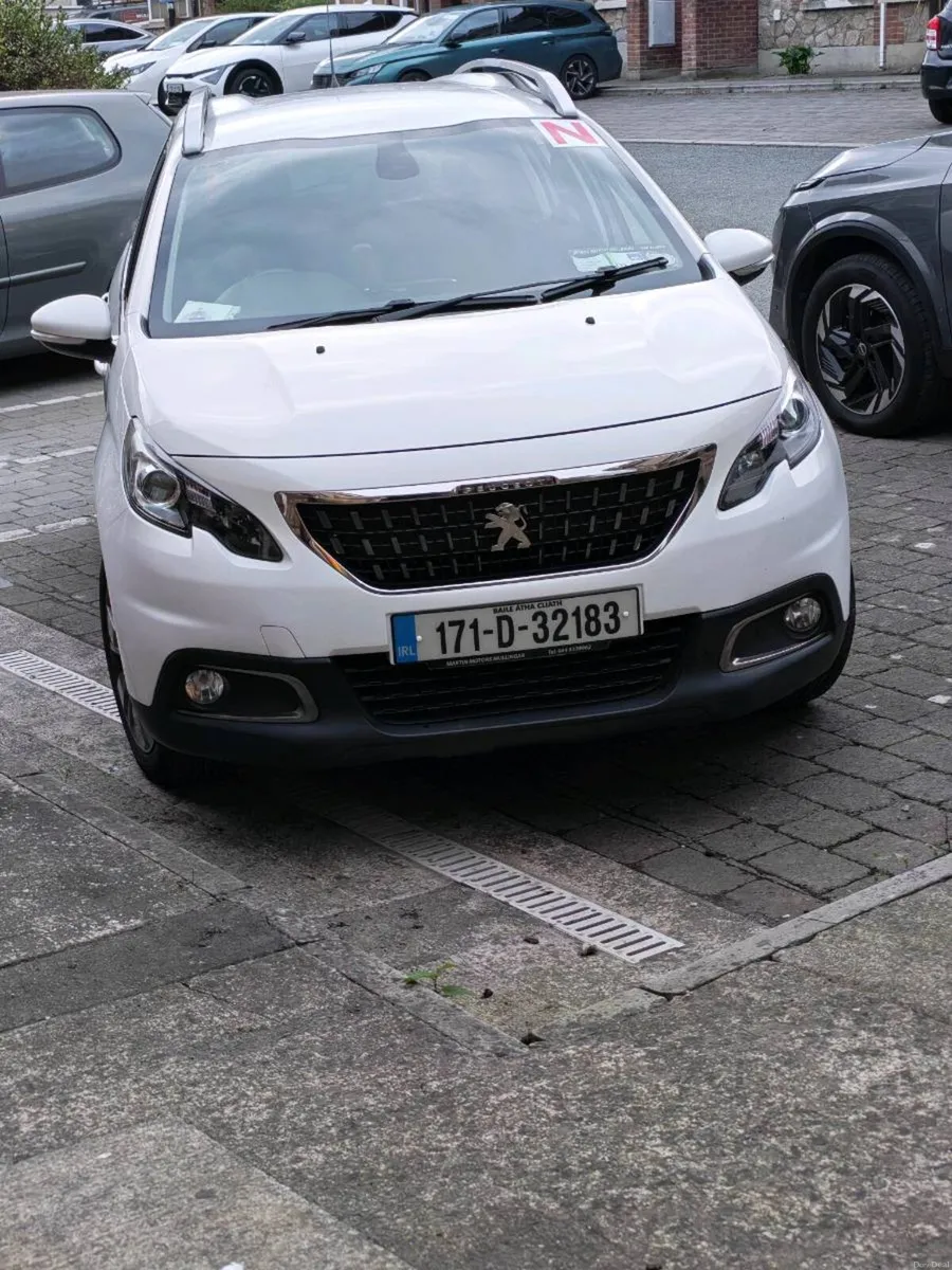 Peugeot 2008 - Image 4