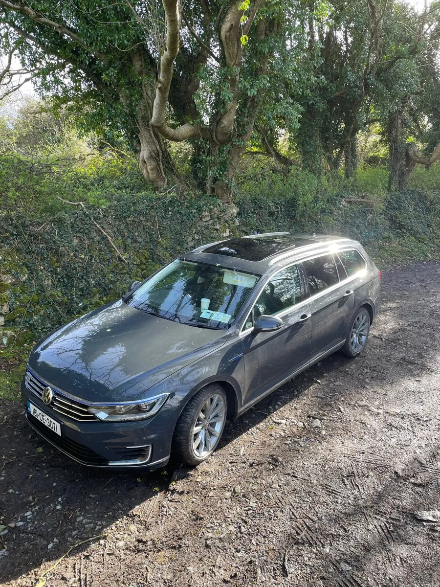 2018 VW Passat GTE Advance Estate | 215BHP | - Image 6