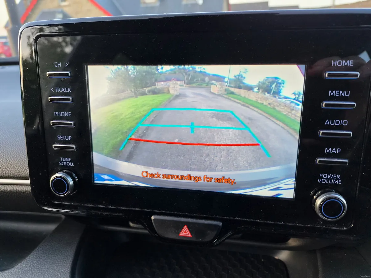 Toyota Yaris 2023 - Image 5