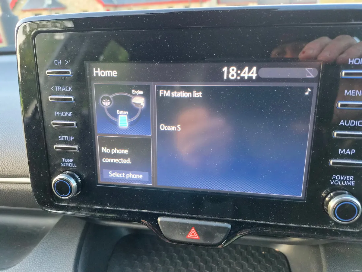 Toyota Yaris 2023 - Image 6