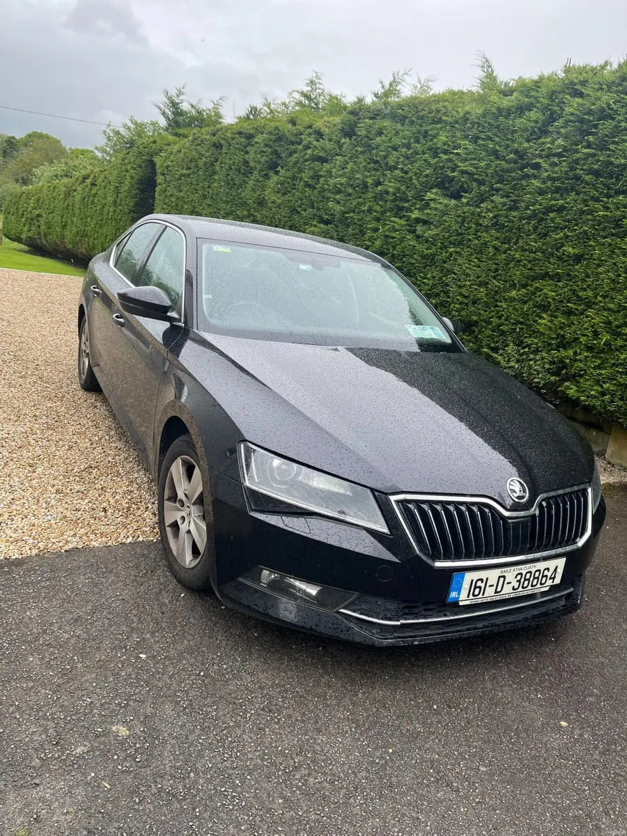 Skoda Superb Ambition 2016 - Image 1