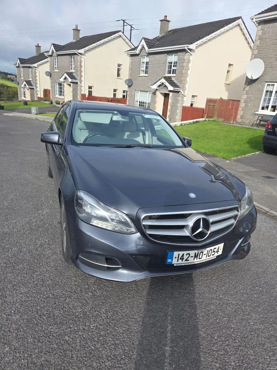 Mercedes-Benz E-Class 2014 - Image 2