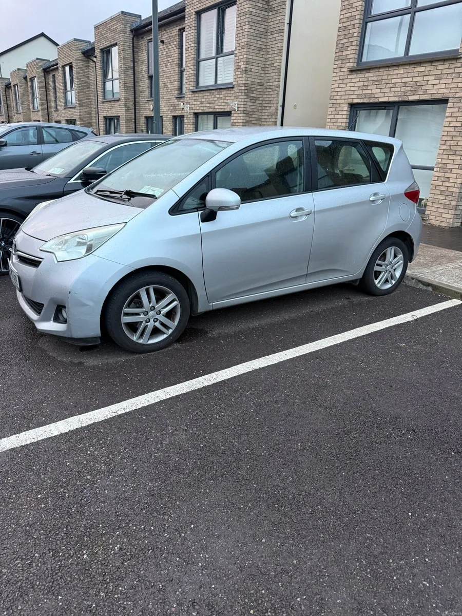 2012 Toyota Verso-S Luna D-4D - Image 1