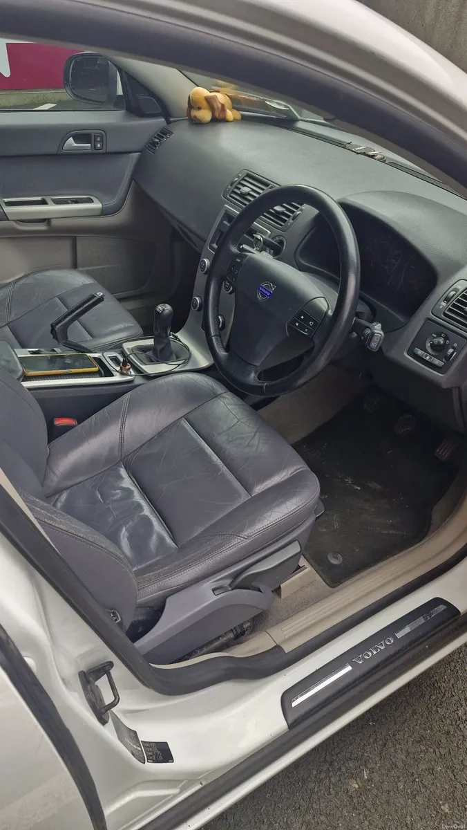 Volvo V50 2011 - Image 5