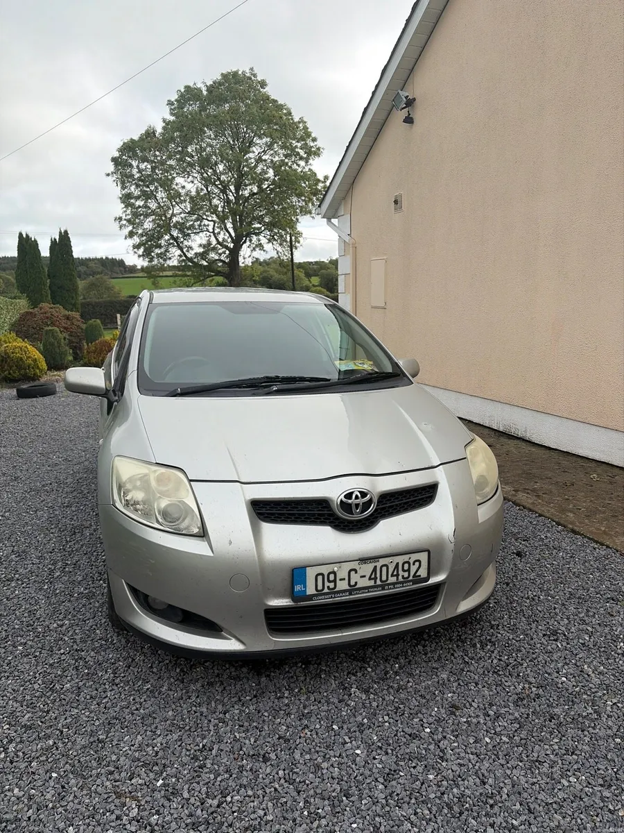 Car - Image 1