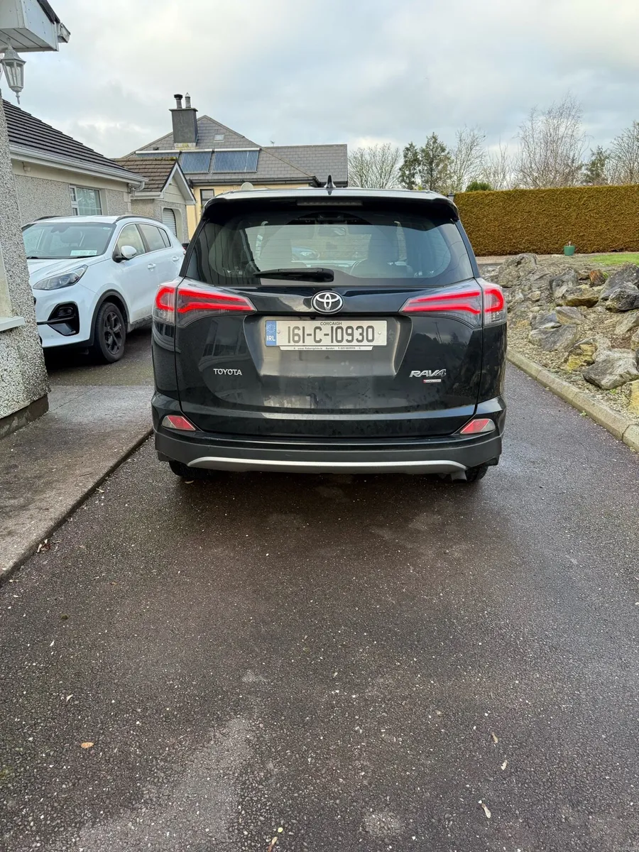 Toyota rav 4 Luna sport - Image 4