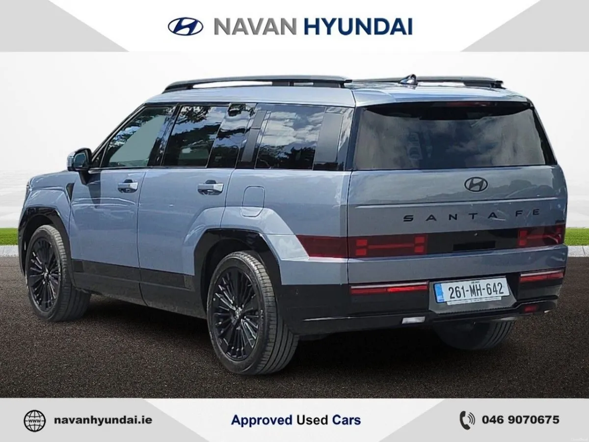 Hyundai Santa Fe 1.6 PHEV 4WD Premium *EX DEMO* - Image 6