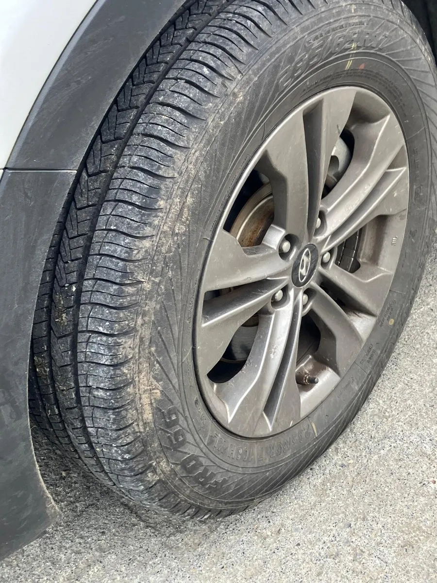 Hyundai Santa Fe 2015 - Image 6