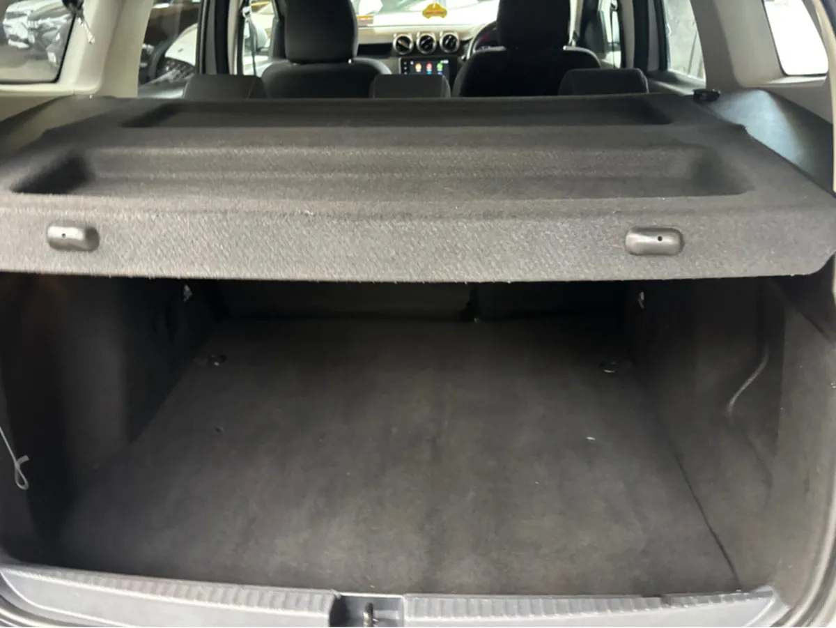 Dacia Duster PRESTIGE TCE 90 4X2 5DR - Image 4