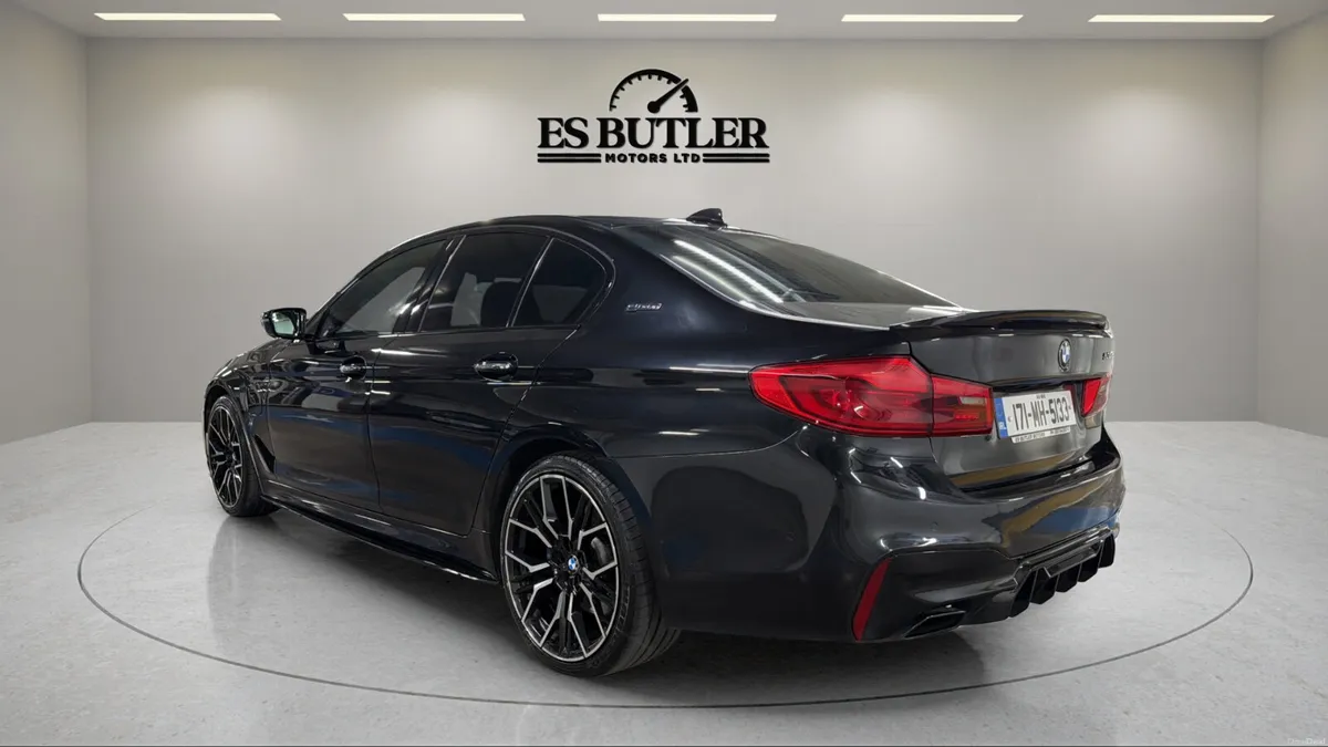 2017 BMW 530e G30 MSPORT 2.0 PETROL PLUG IN HYBRID - Image 3