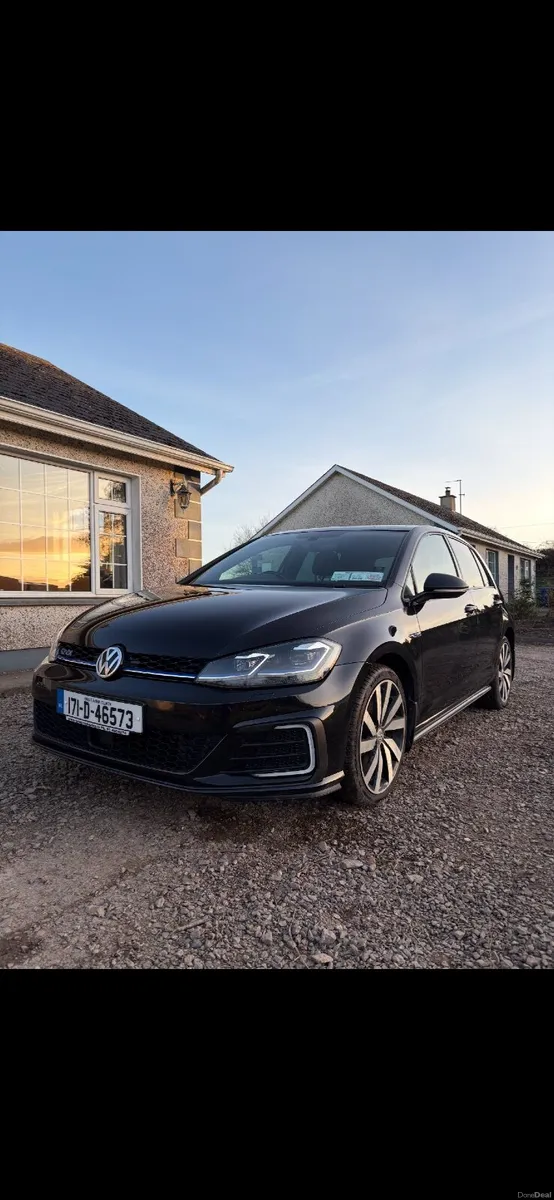 Volkswagen Golf 2017 - Image 2