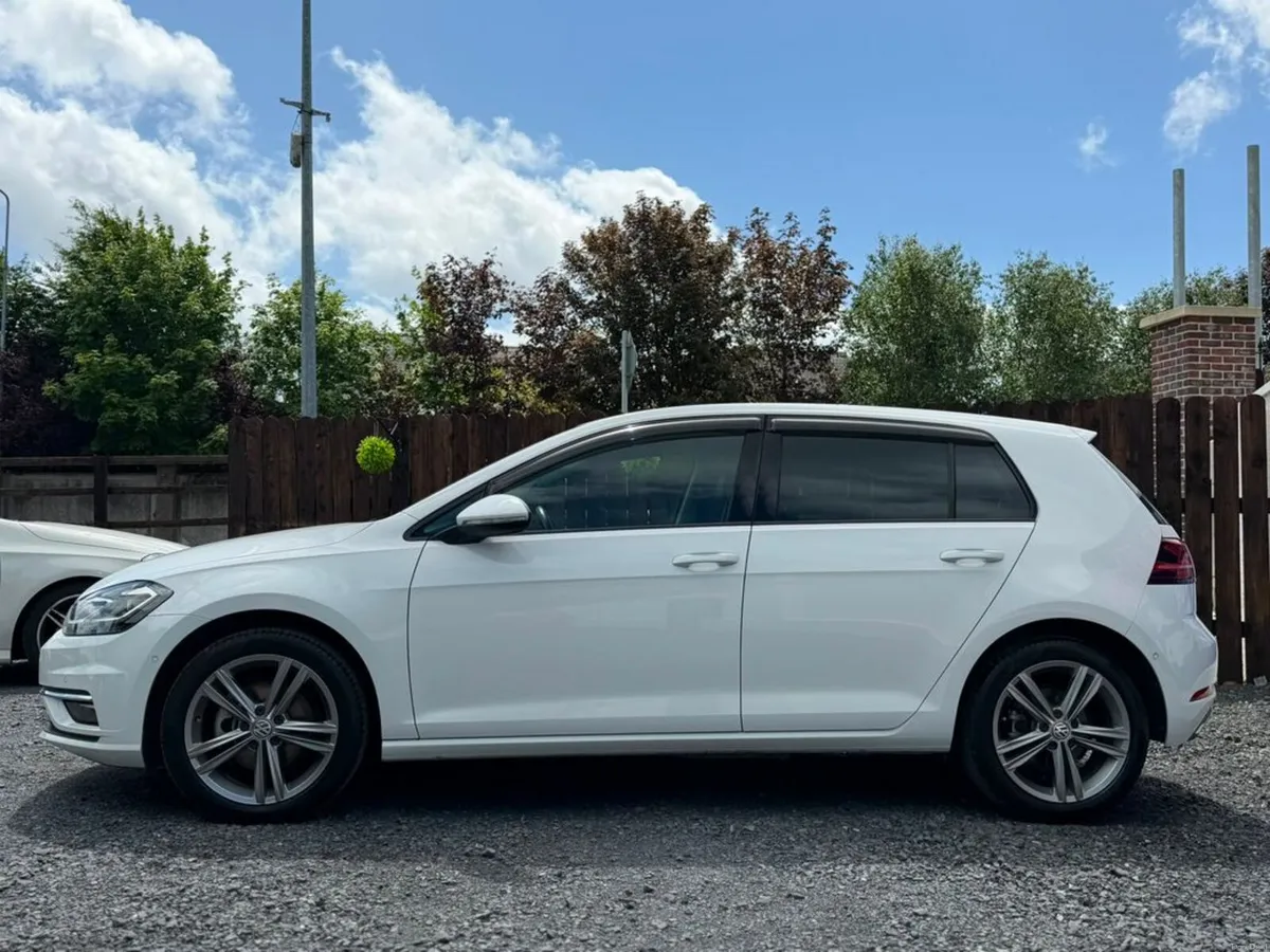 Volkswagen Golf TDI - DSG - HIGHLINE W/LEATHER - Image 4