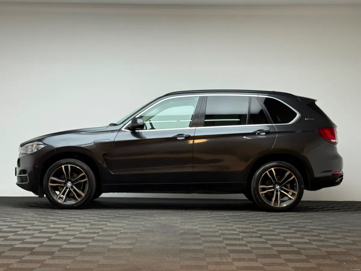BMW X5 40E SE 2.0 PHEV XDRIVE - Image 4