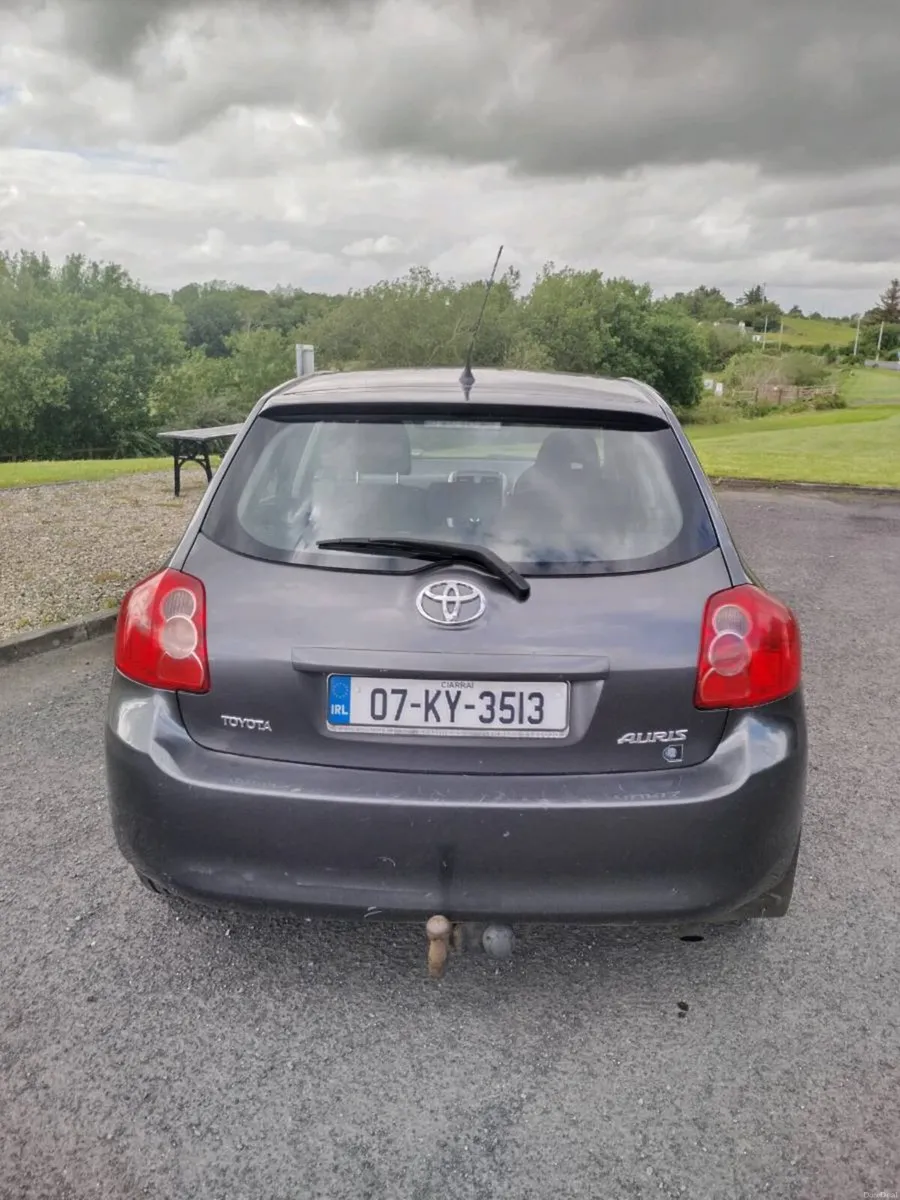 Toyota Auris 2007 1.4 petrol NCT March 27 - Image 4