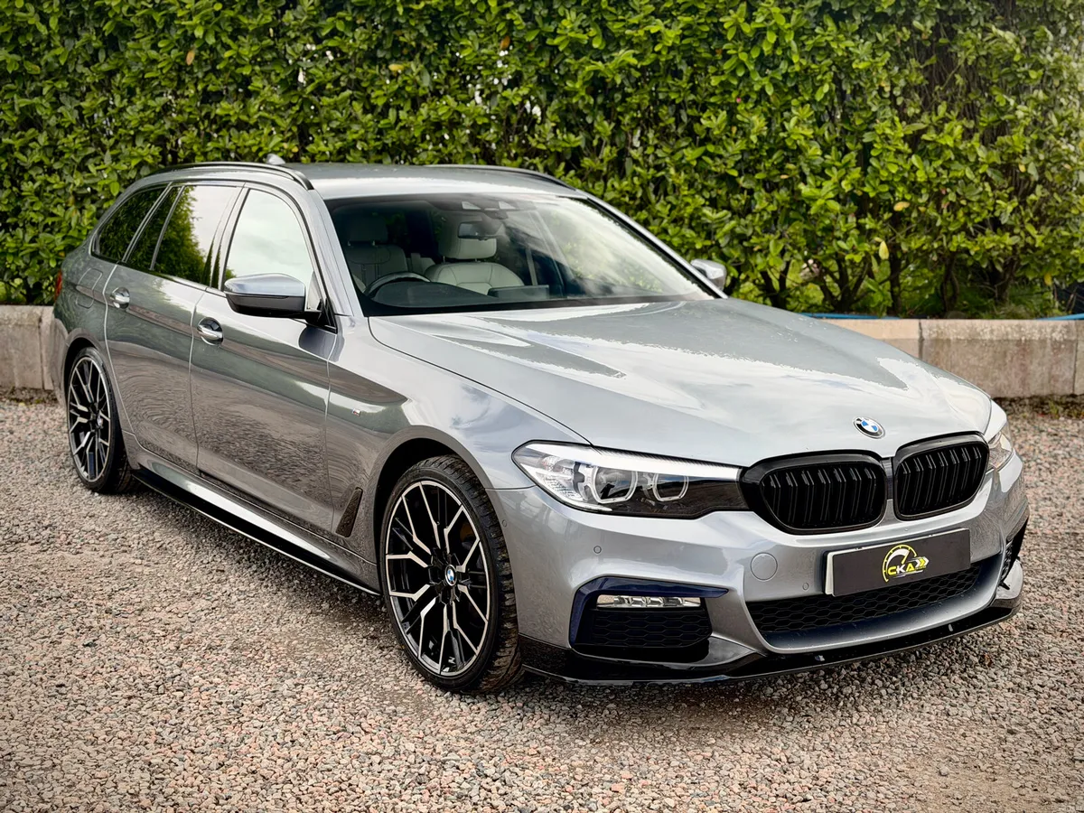 2017 BMW 5-Series 520d M Sport *NEW ALLOYS* - Image 3