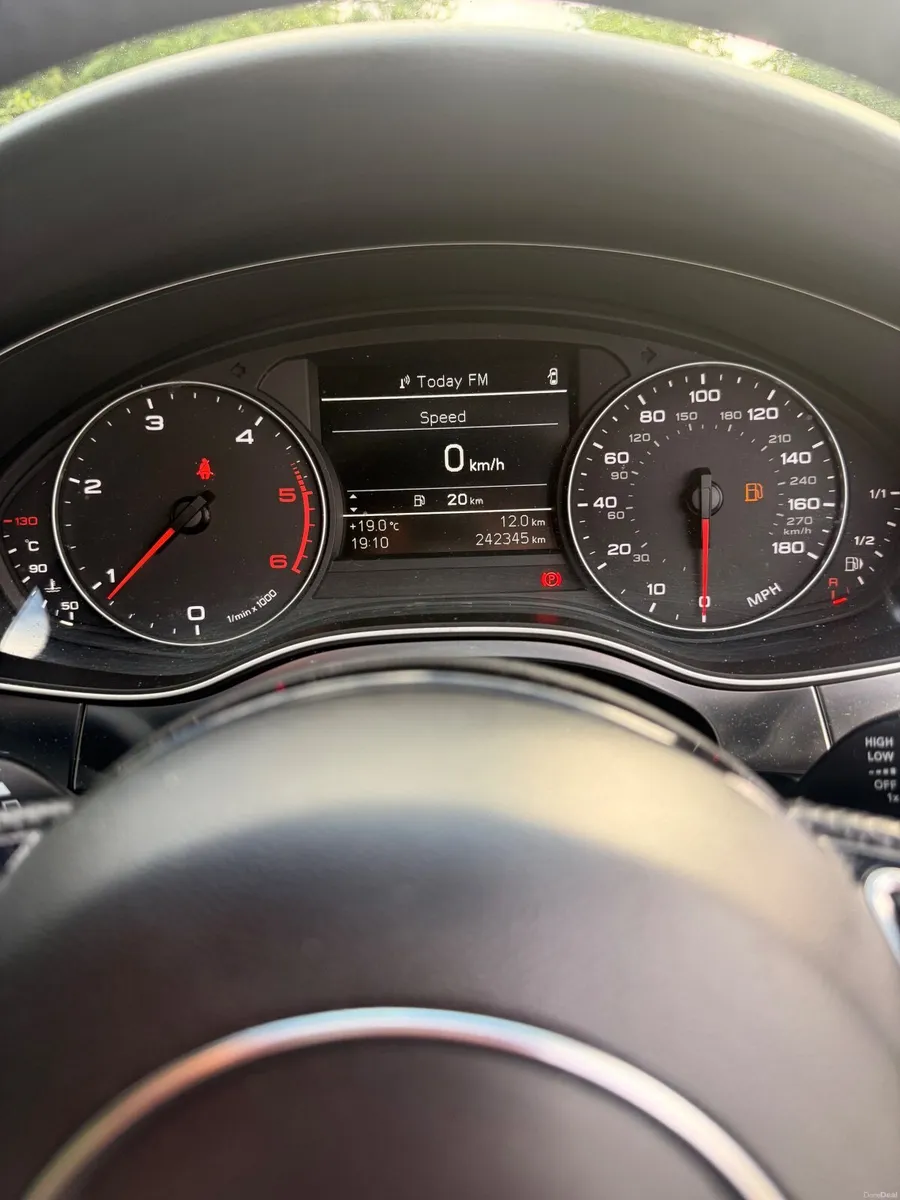 AUDI A6 S-Line - Image 3
