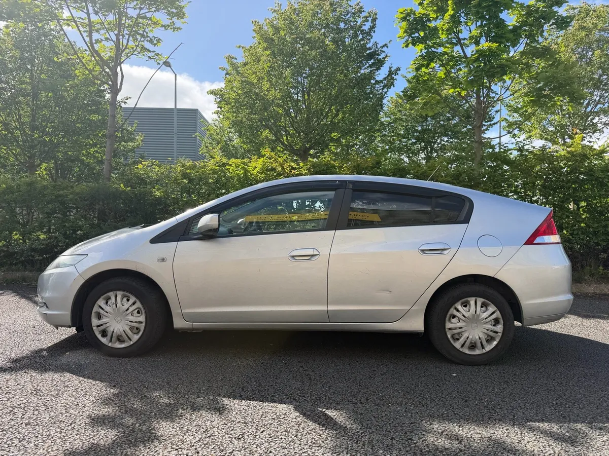 HONDA INSIGHT - Image 2