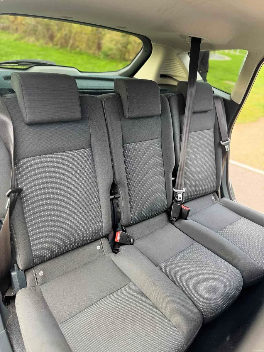 Ford c-max - Image 5