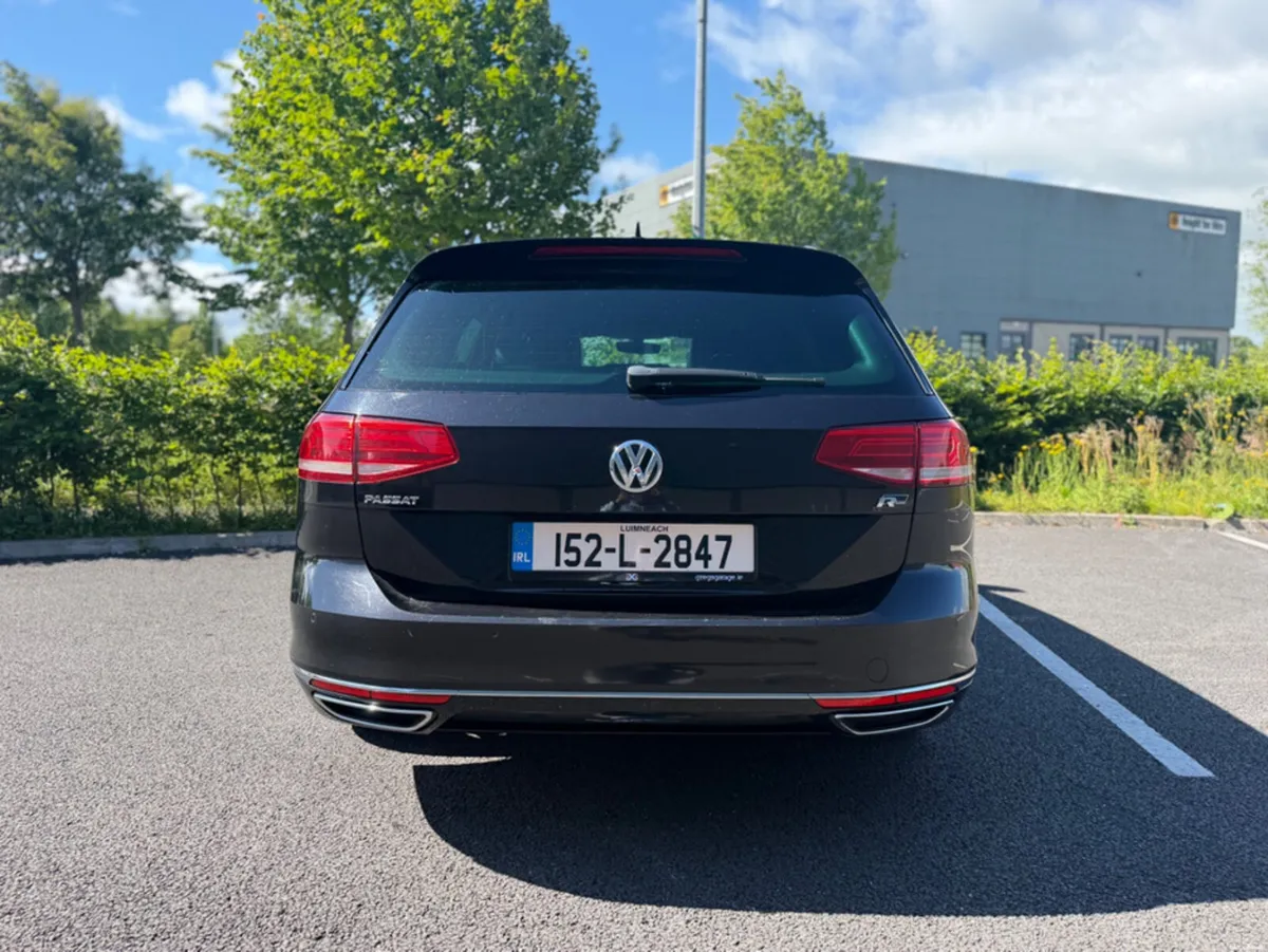 Volkswagen Passat 2.0 TDI R-LINE BLUEMOTION *NEW T - Image 4