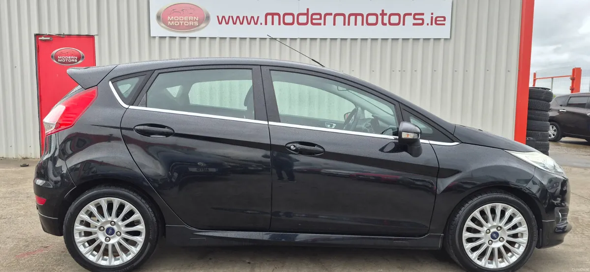 Ford Fiesta auto titanium 1.0eco zetec s low kms - Image 4