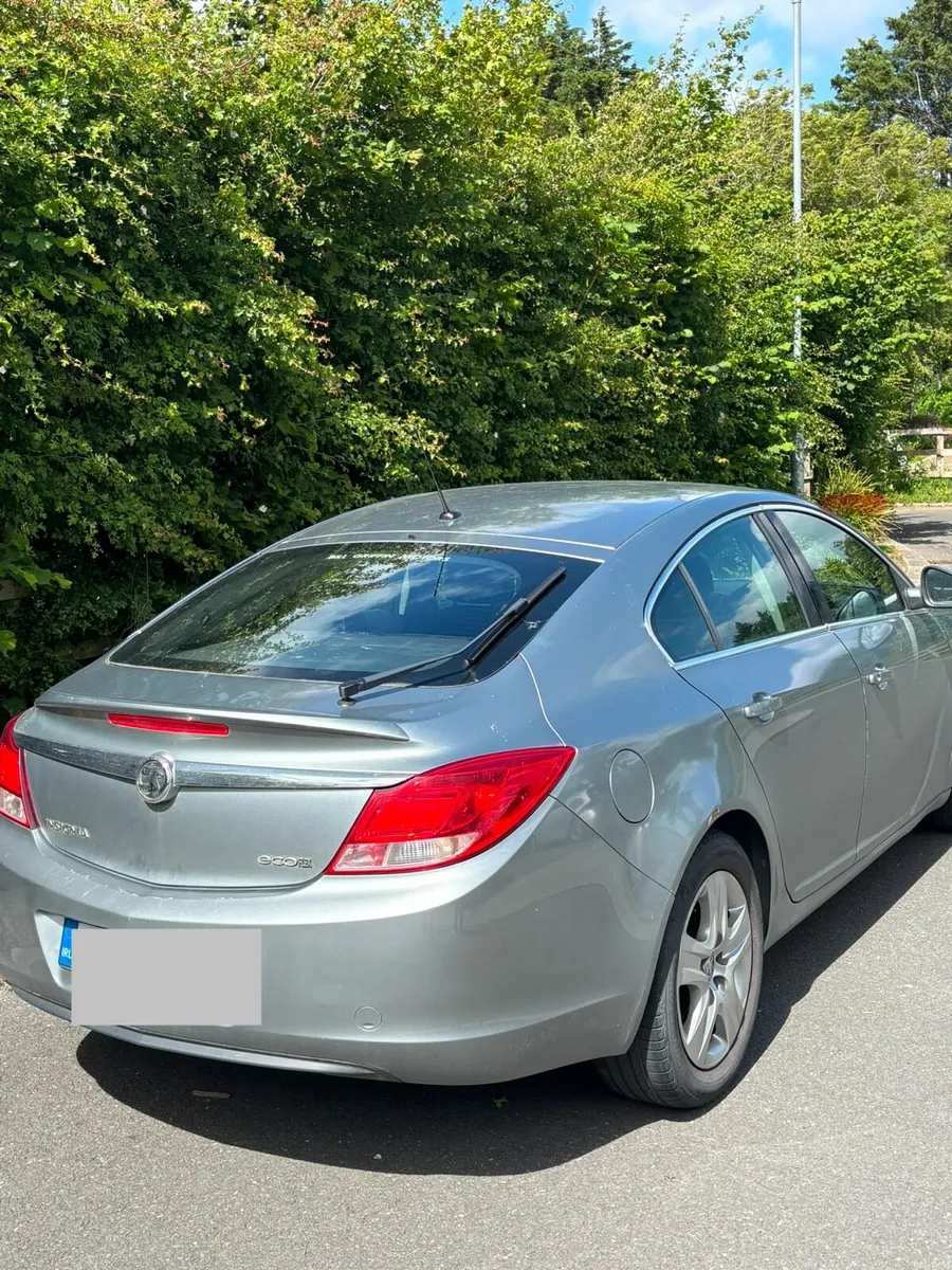 Vauxhall Insignia - Image 4