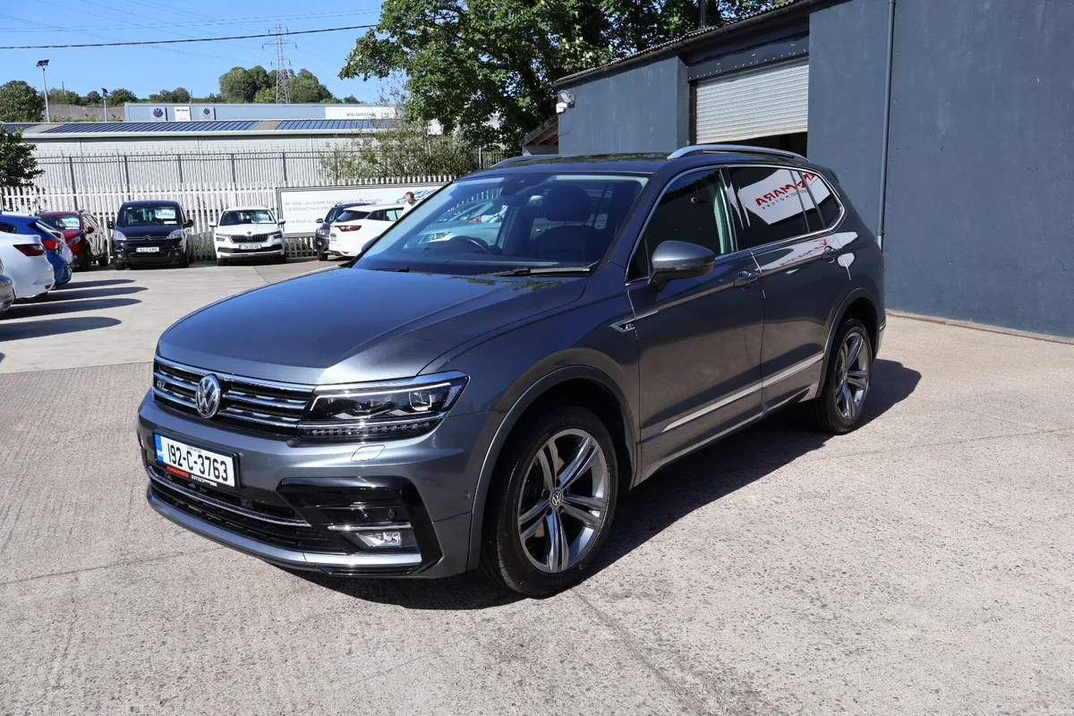 Volkswagen Tiguan All SPACE R-LINE 80,000km As New - Image 4