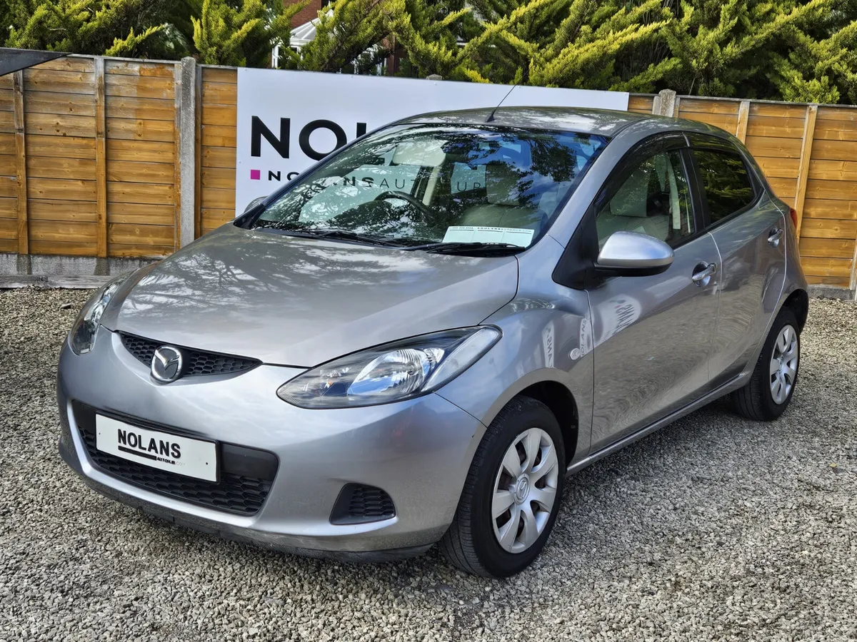 Mazda DEMIO 1.3 automatic - Image 1