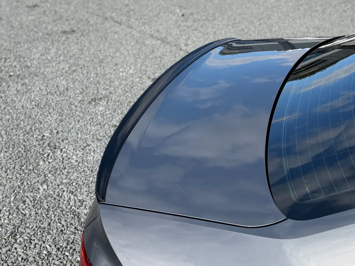 AUDI A4 S-LINE ULTRA 2018 - Image 6