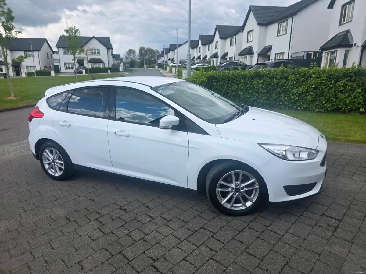 FORD FOCUS - NCT until March 27 - Image 3