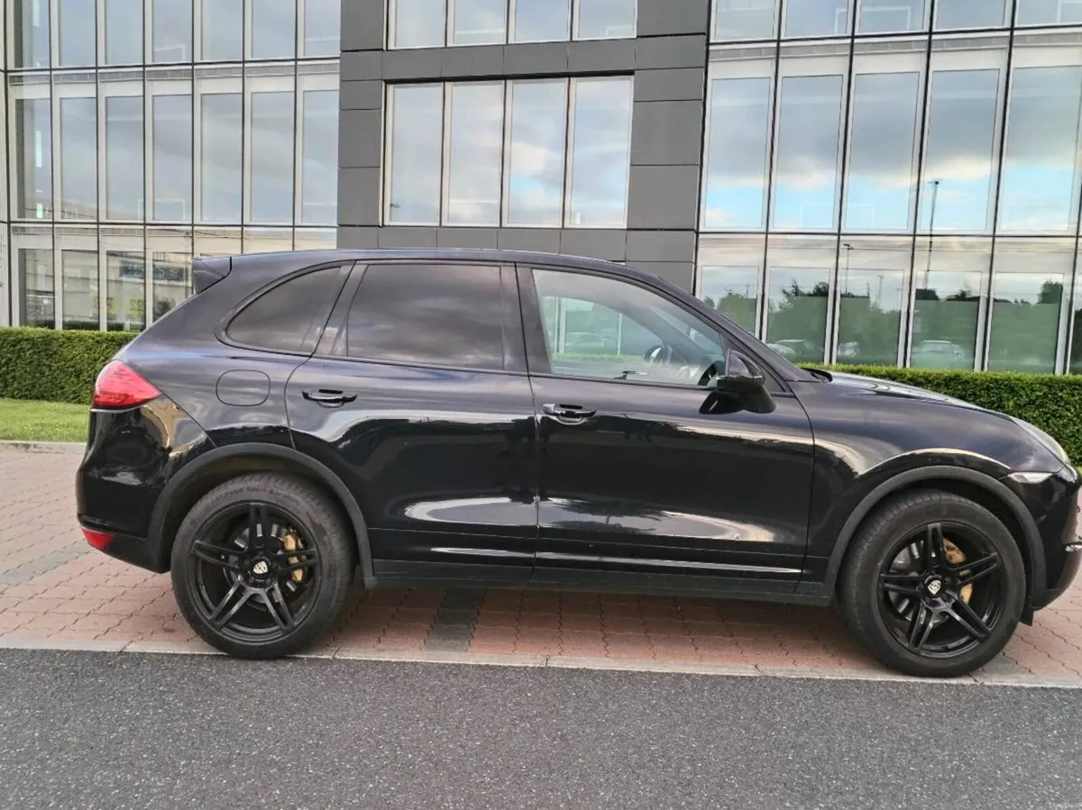 Porsche Cayenne 3.0 Disel NCT and tax.  16995 - Image 1