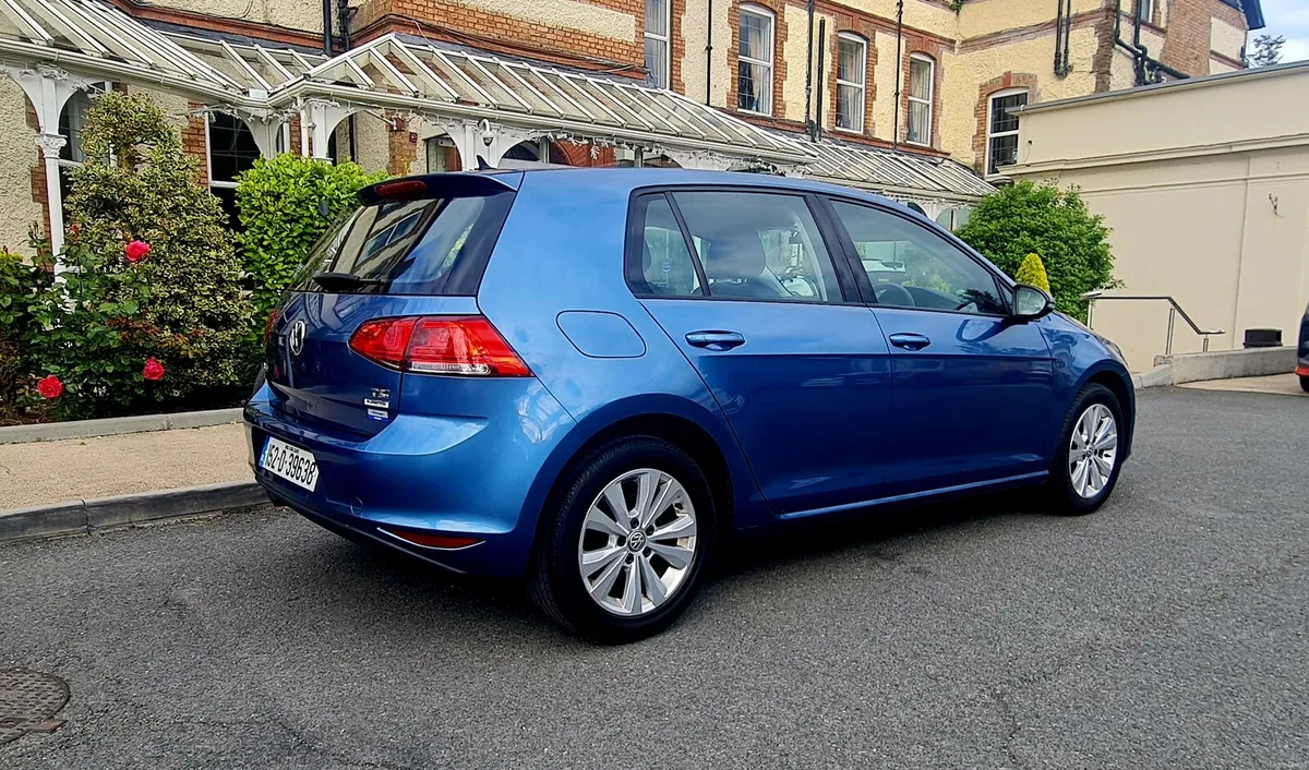Stunning VW Golf 1.2 Automatic Comfortline - Image 4