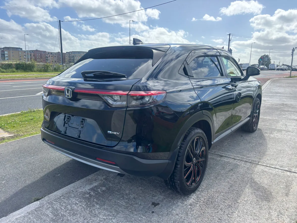 Honda Vezel - Image 2