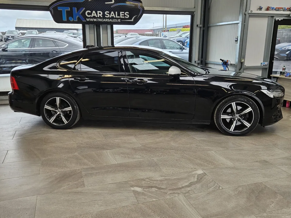 18 VOLVO S90 R-DESIGN D4 AUTO 190 BHP - Image 2
