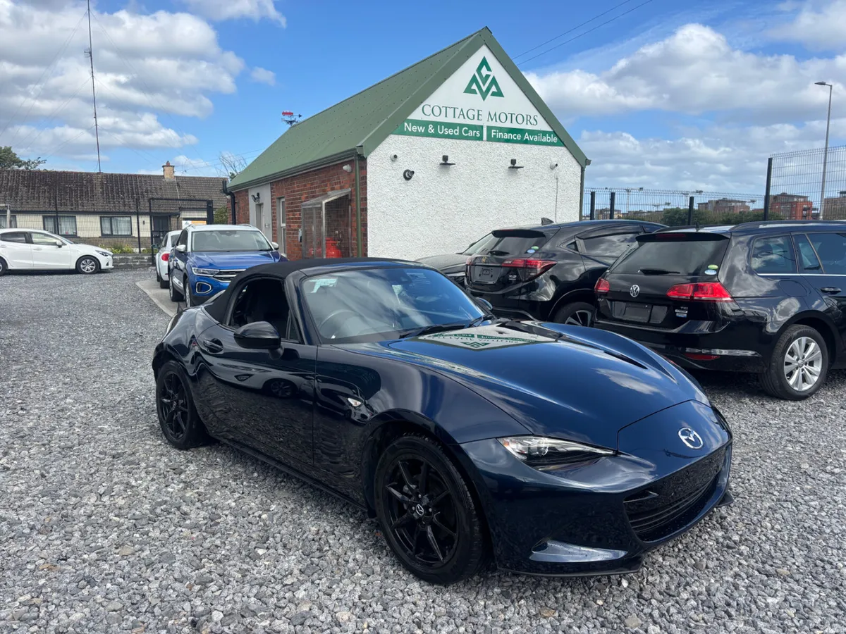 Mazda MX-5 Roadster - Image 2