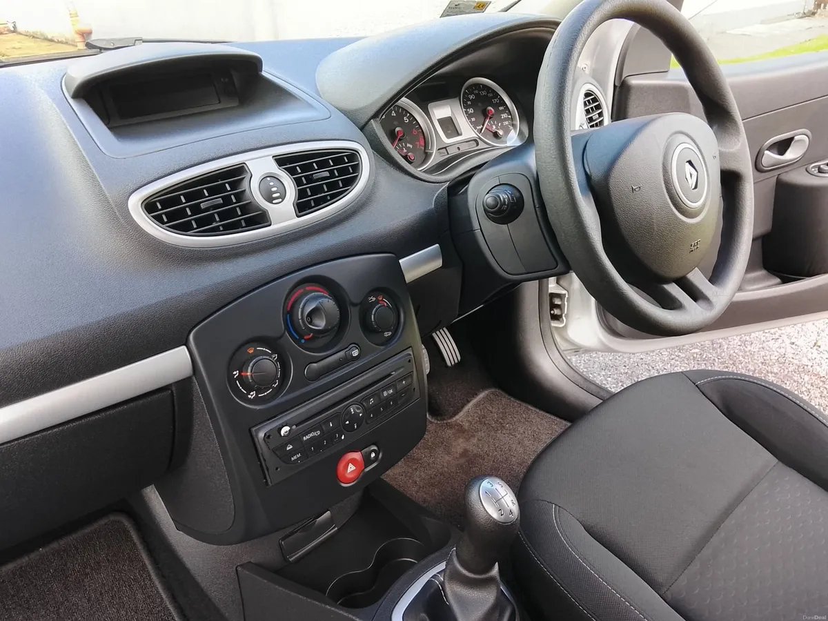 Renault Clio, 1.2petrol, 134km.Nct 12.26 - Image 4
