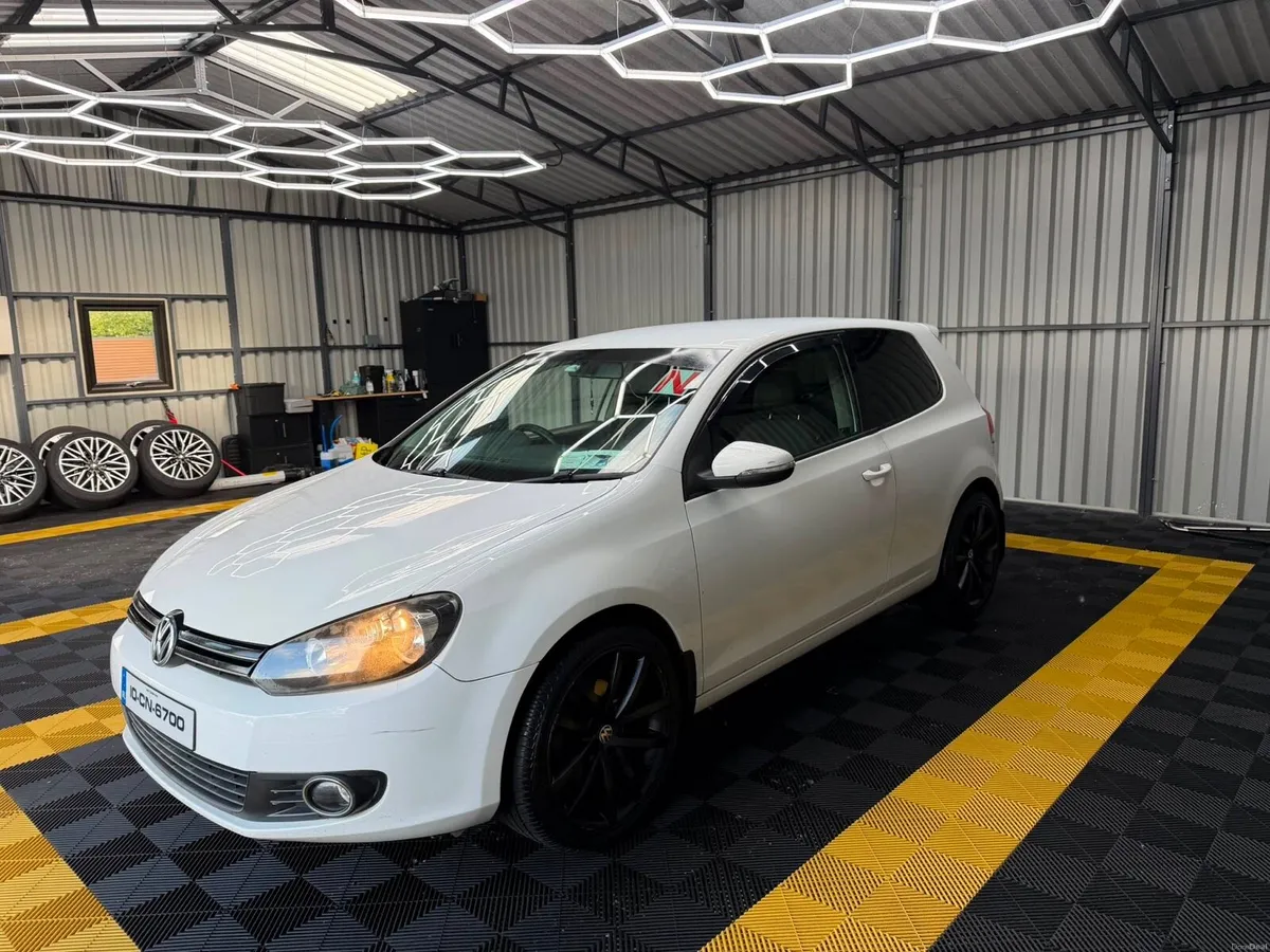 Volkswagen Golf 2010 1.6 Tdi - Image 3