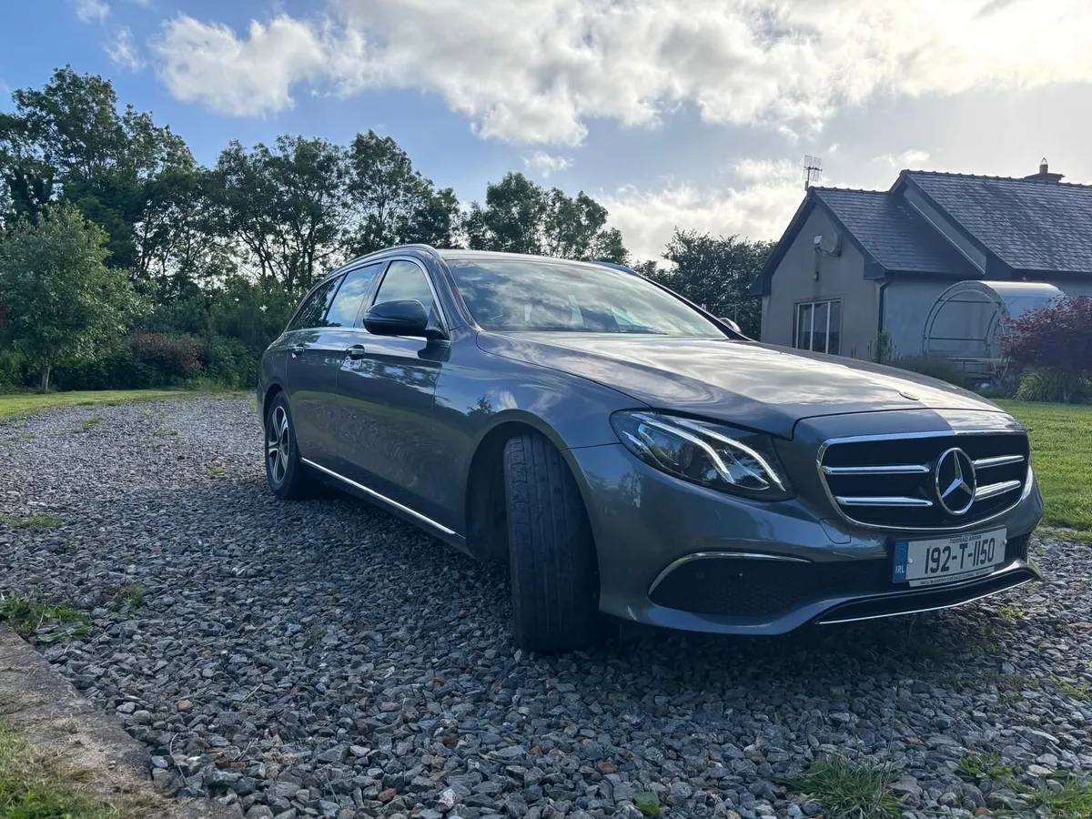 Mercedes-Benz E-Class 2019 - Image 2
