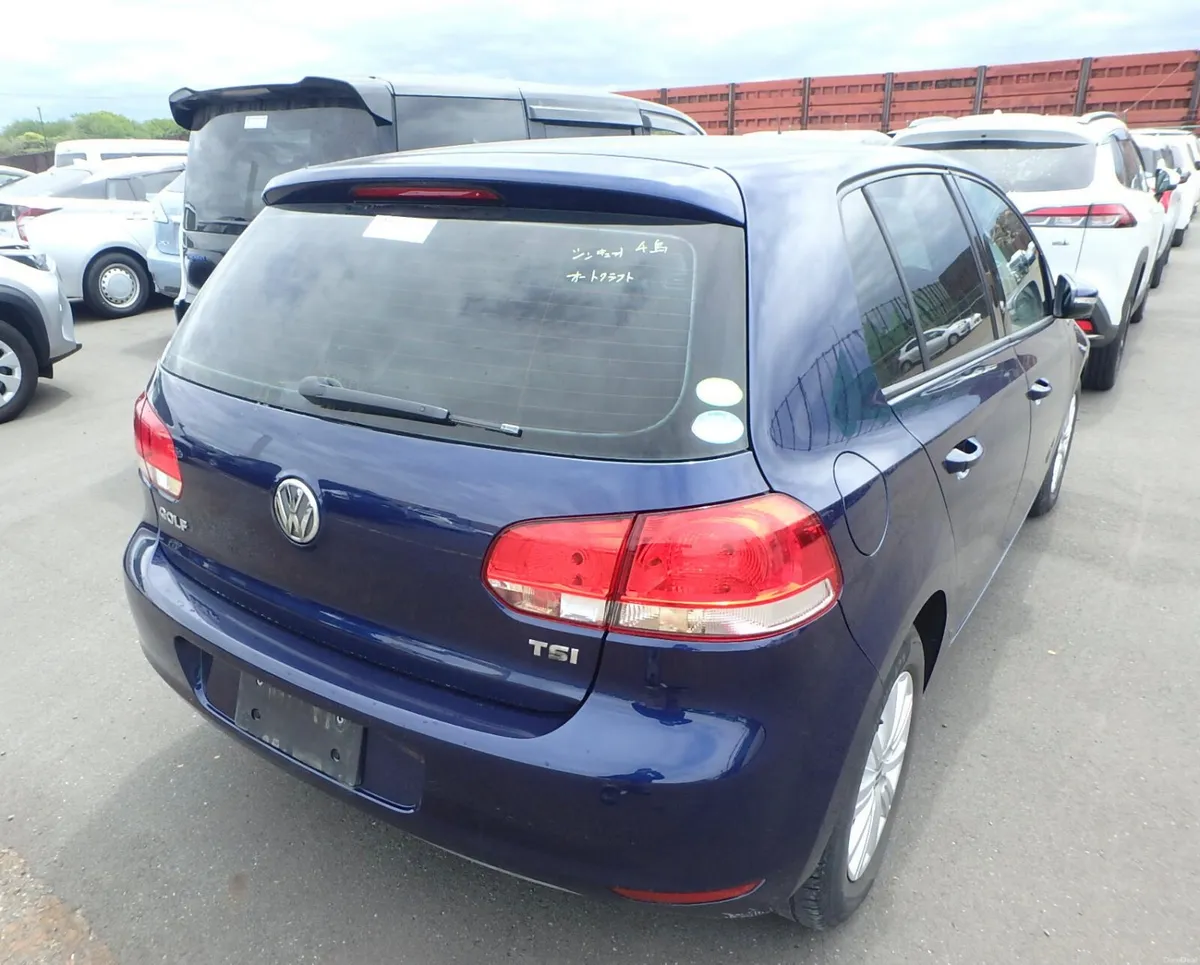 2012 Vw Golf 1.2 Petrol Auto LOW KILOMETRES - Image 4