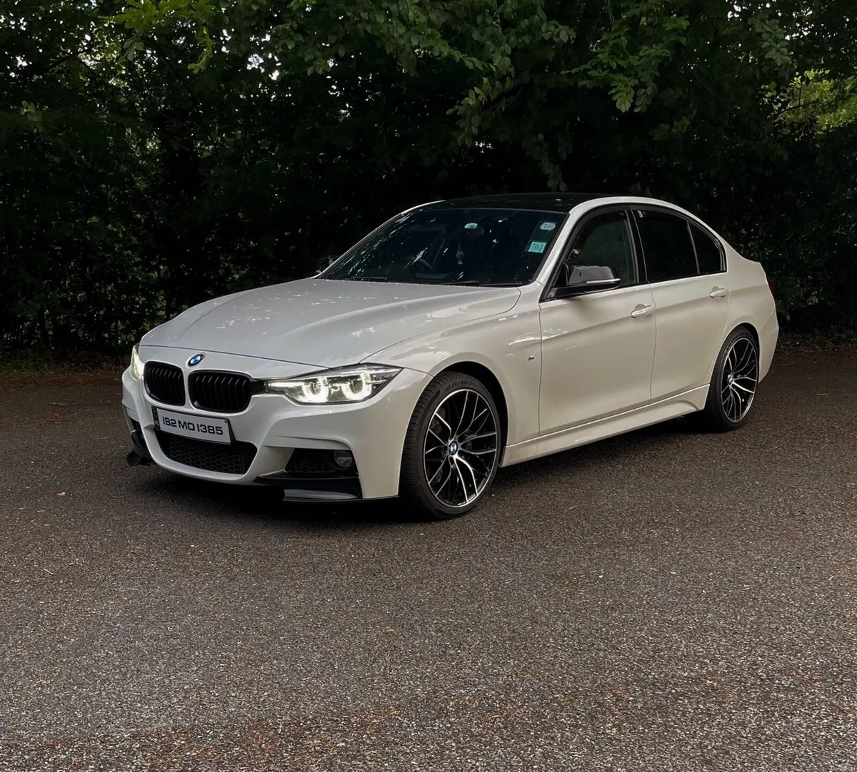 BMW 320d Shadow Edition | High Spec - Image 1