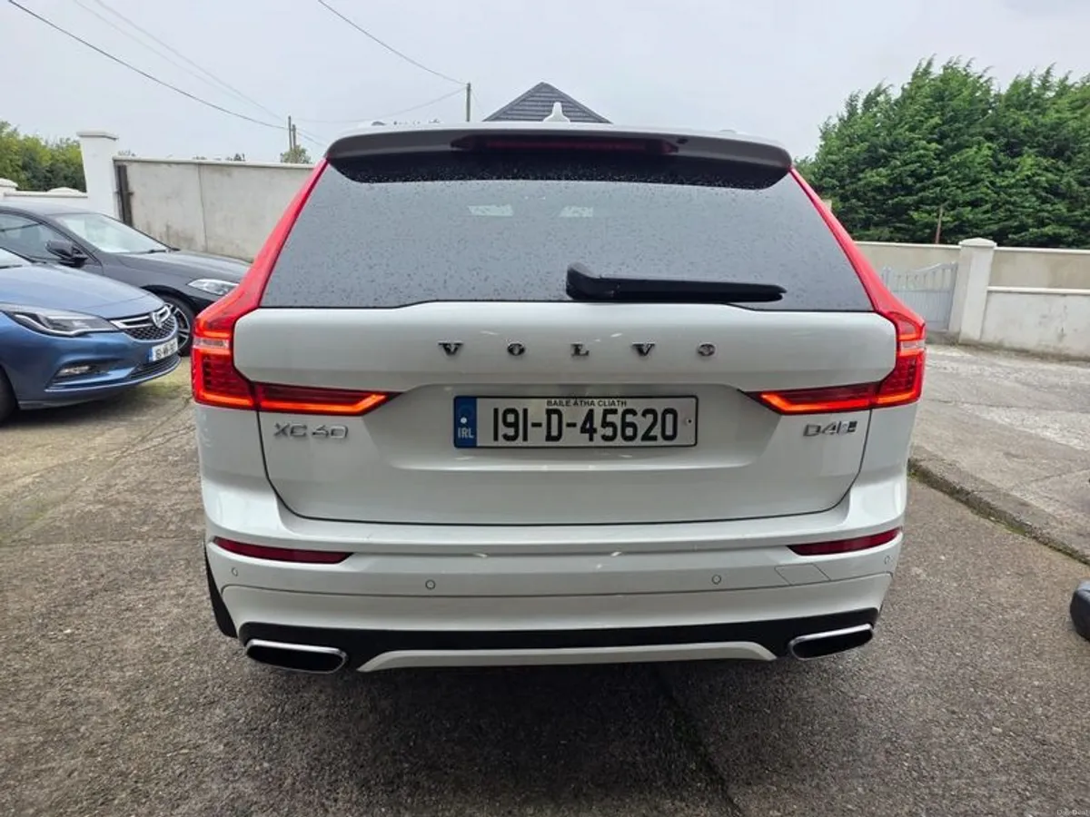 2019 Volvo Xc60 - Image 4