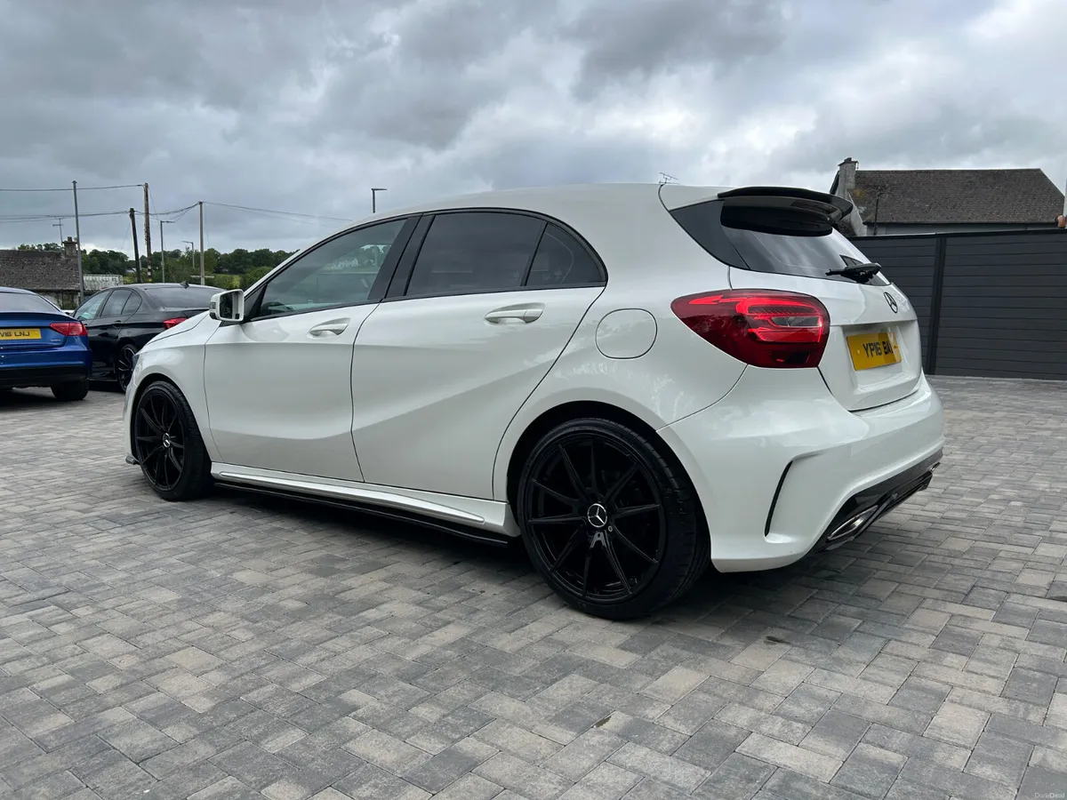 161 MERCEDES  A CLASS AMG LINE A180D BODY KIT - Image 5