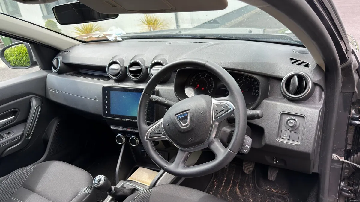 222 Dacia Duster - Image 5