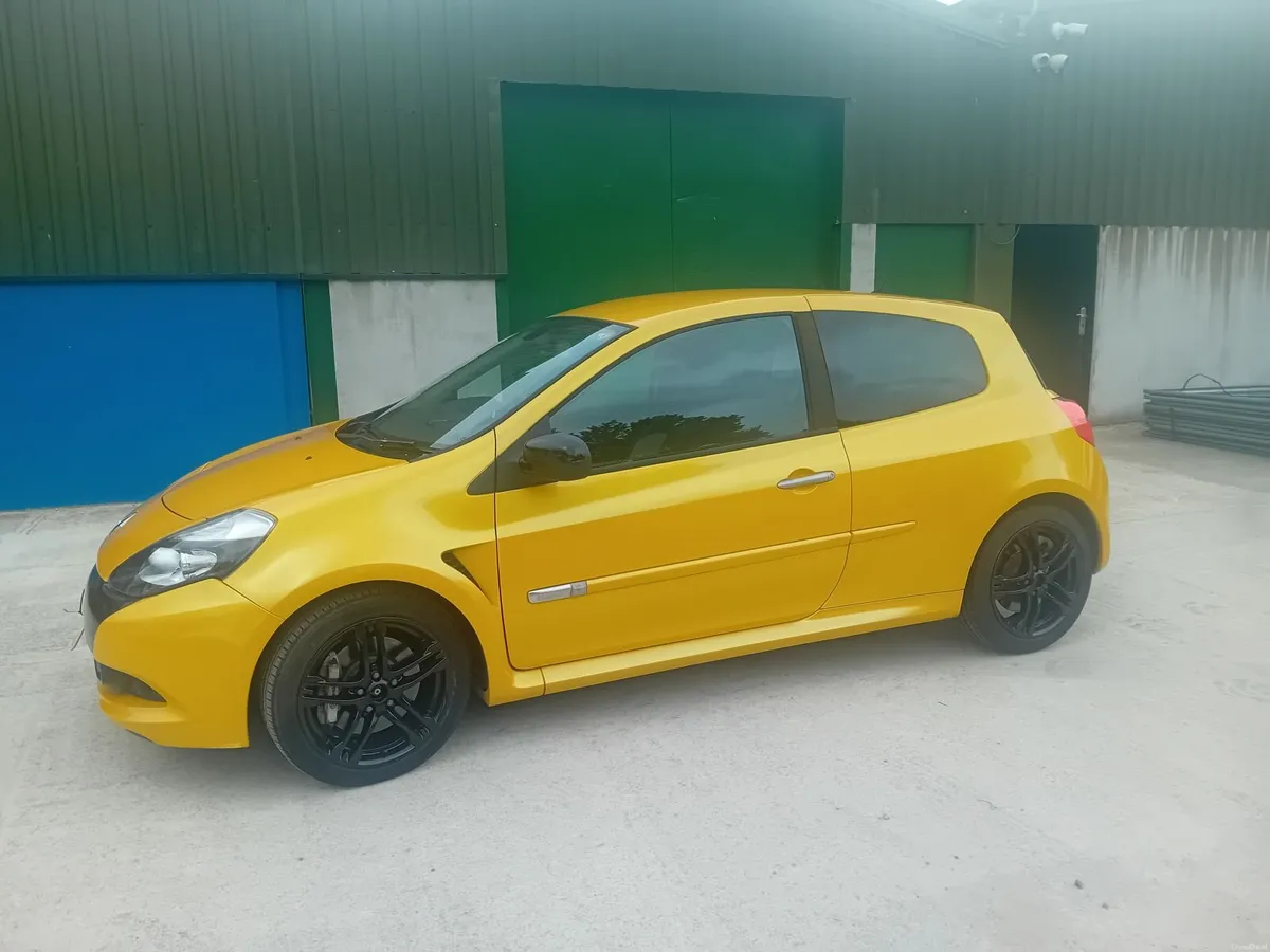 Renaultsport Lutecia RS200 - Image 1