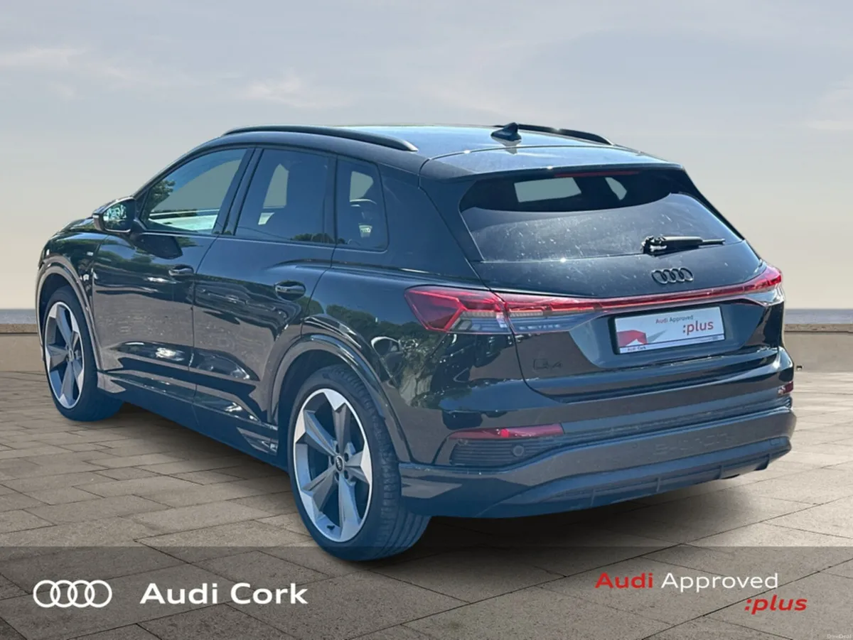 Audi Q4 e-tron E-TRON 40 BLACK EDITION AUTOMATIC - Image 5