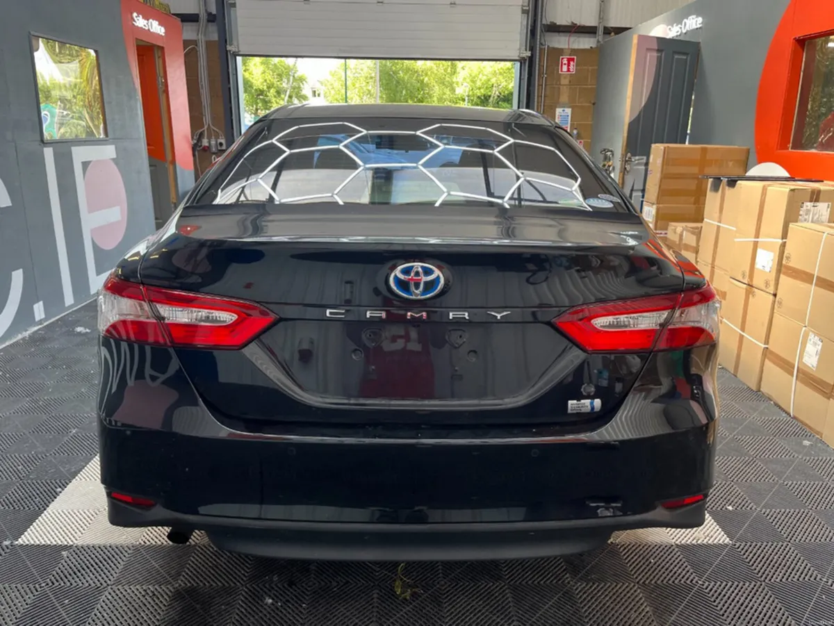 Toyota Camry 2019 TOYOTA CAMRY G 2.5 AUTOMATIC / C - Image 3