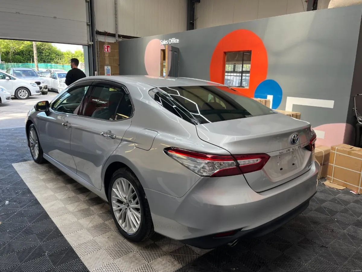 Toyota Camry 2019 TOYOTA CAMRY G 2.5 AUTOMATIC / C - Image 4