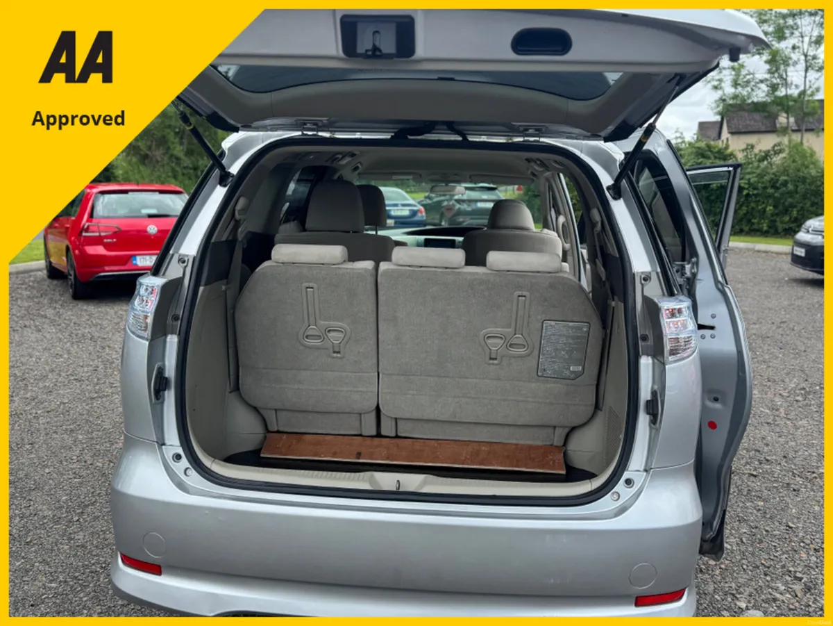 Toyota Estima 2.4 AHR20W HYBRID 7SEATS 5 5DR A - Image 4
