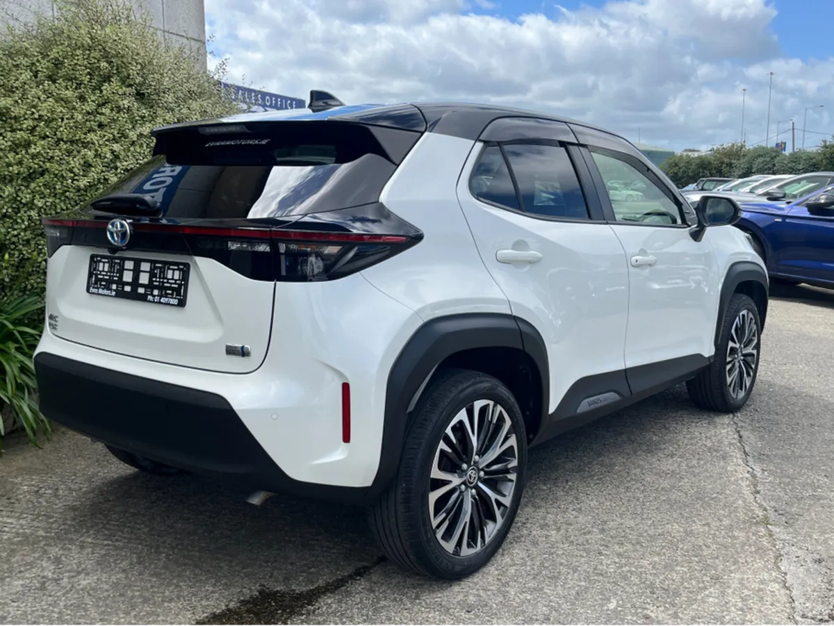 Toyota Yaris Cross G HYBRID AUTOMATIC 1.5 PETROL / - Image 4