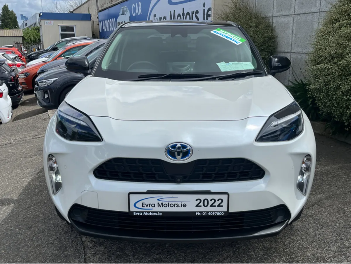 Toyota Yaris Cross G HYBRID AUTOMATIC 1.5 PETROL / - Image 2